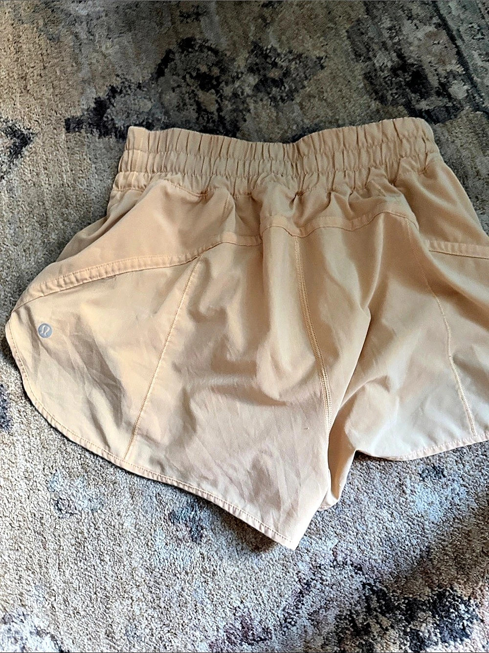 lululemon Women's Athletic Shorts in Beige Size 8